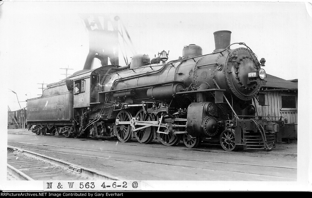 NW 4-6-2 #563, Norfolk & Western